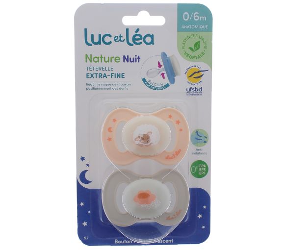 Nature sucettes anatomiques téterelle extra-fine 0-6 mois mouton & bleu Luc et Léa - lot de 2 sucettes - image 1